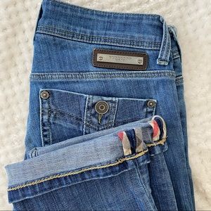 Burberry Buckingham Capri jeans
